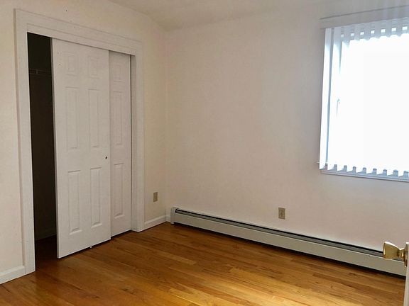 4th image of 57-20 163rd St Floor 2