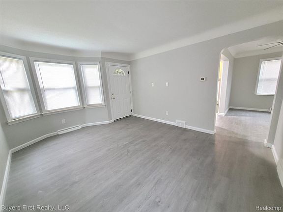 2nd image of 22084 Normandy Ave