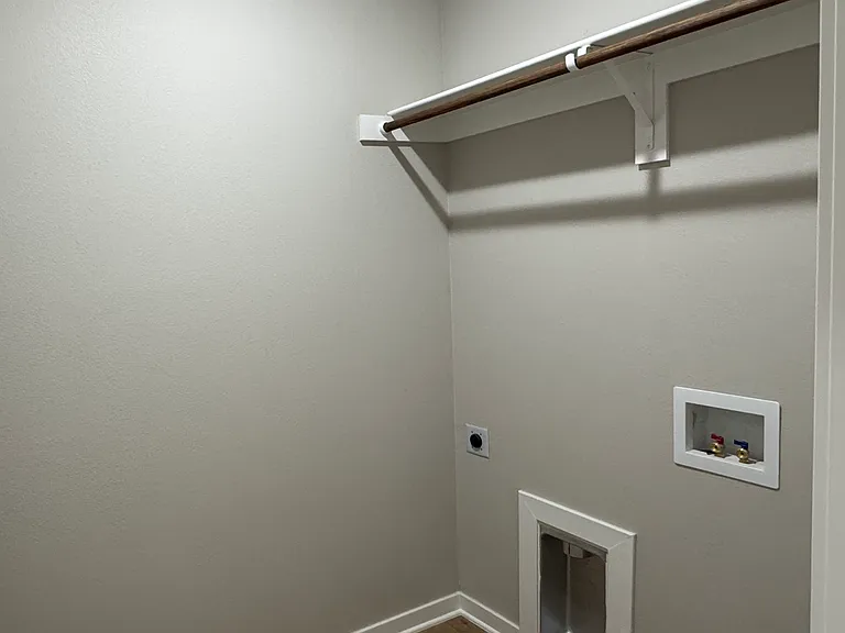 5910 SW Desert Ave — Photo 22