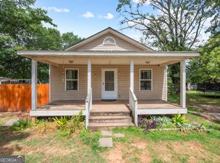 43 Richardson St, Winder, GA 30680