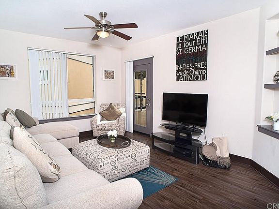 4th image of 24505 Town Center Dr #7404