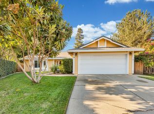 5 De Sart Ct, Sacramento, CA