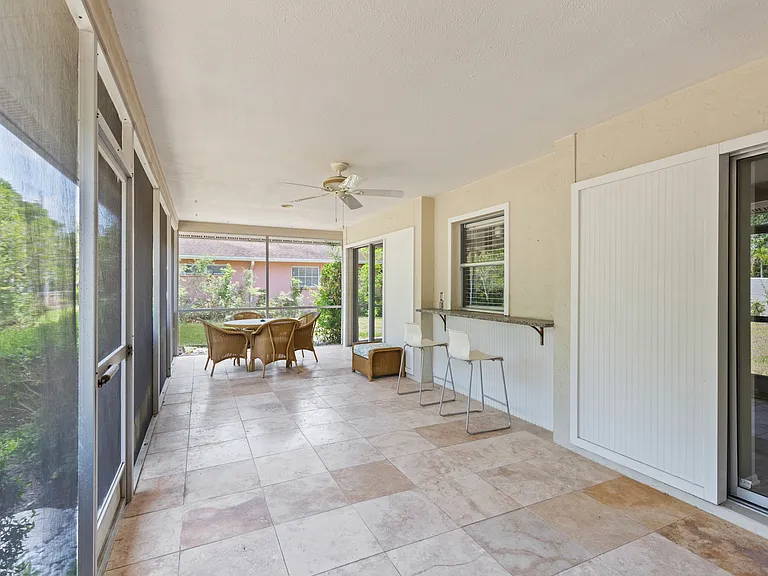 8127 Timber Lake Ln — Photo 14