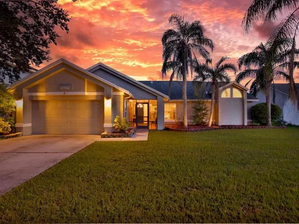 10406 Crestfield Dr, Riverview, FL 33569