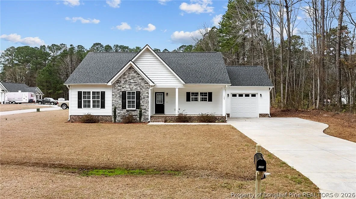 2 bed, 2.0 bath, 1396 sqft, $1,550 — Photo 2