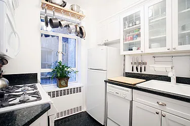 Sold by Citi Habitats