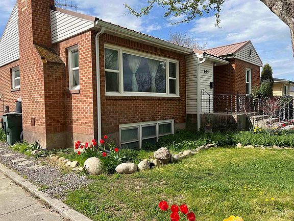 2nd image of 605 Ennis Ave