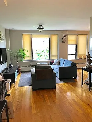 Rented by Avenue Sotheby's International Realty | media 16