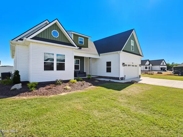 105 Yawl Street, Elizabeth City, NC 27909