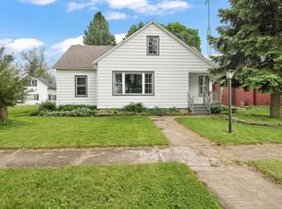 112 E Lincoln St, Peotone, IL