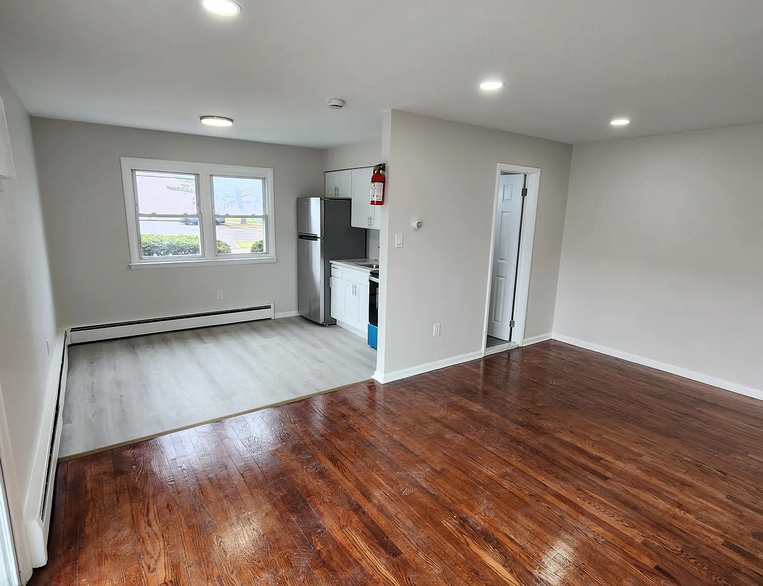 Studio, 650 sqft, $1,400 — Photo 3