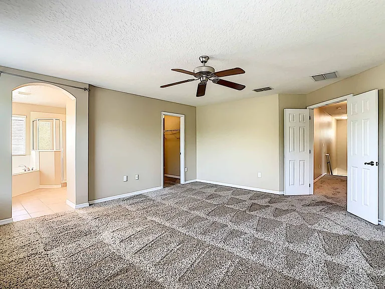 4824 River Gem Ave — Photo 15