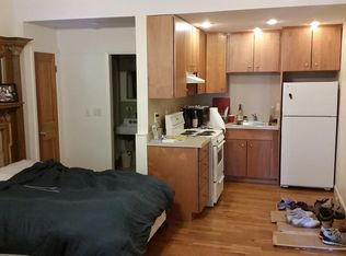 907 Beacon St APT 3A, Boston, MA 02215