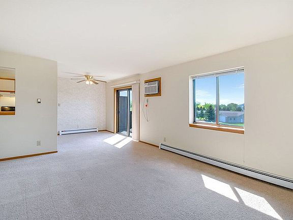 3rd image of 44 Ida Red Ave APT 308