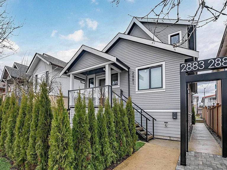 2881 Georgia St E — Photo 17