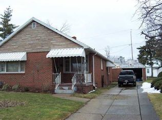 71 Croy Ave, Cheektowaga, NY 14215