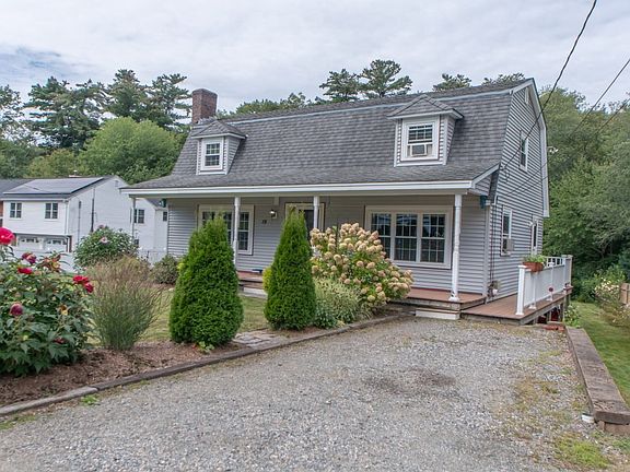 3rd image of 15 Marrett Rd