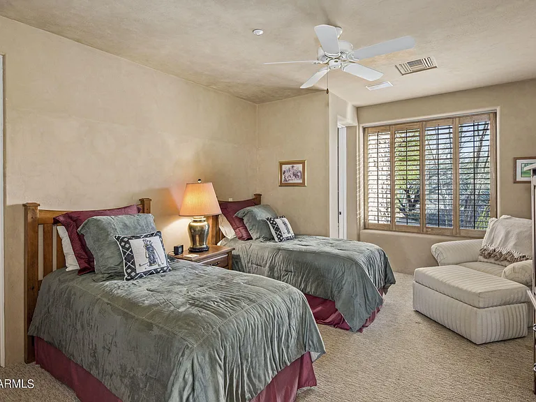 9792 E Forgotten Hills Dr — Photo 11