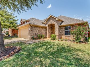 7045 Welshman Dr, Fort Worth, TX 76137