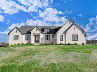 1752 Vicki Ln, Lebanon, OH