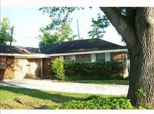 709 Ashlawn Dr, River Ridge, LA 70123