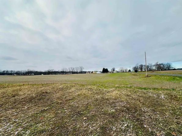 201 E Bellefonta Northeast Rd, Hamilton, IN 46742