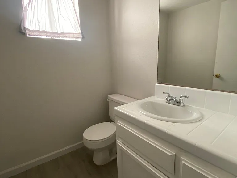 8208 Fawn St — Photo 7