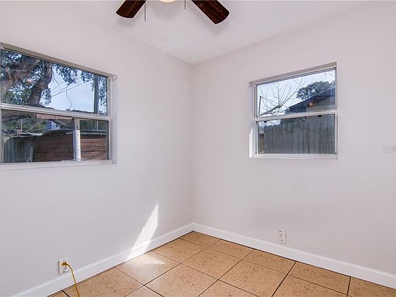 3rd image of 3037 Meadow Lake Ave