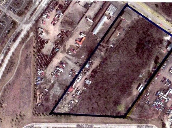 20412 N Rand Rd, Lake Zurich, IL 60047