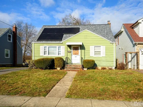 183 Midfield Rd, Colonia, NJ 07067