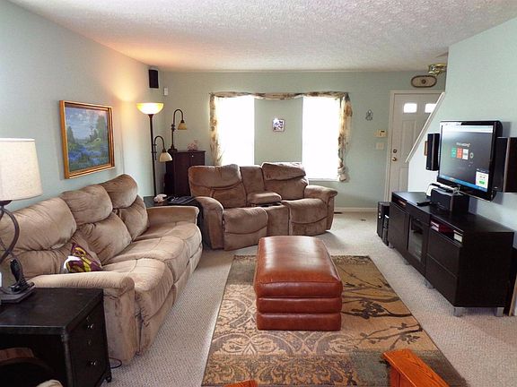 5th image of 582 Tupelo Dr