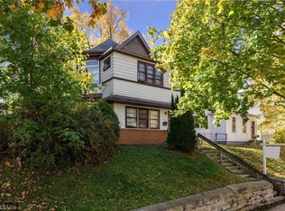 822 Edmund Ave, Saint Paul, MN 55104