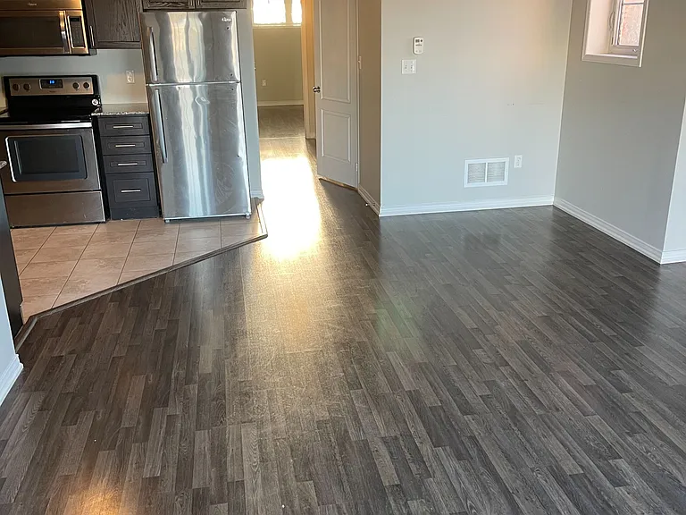2484 Post Rd #1 — Photo 3