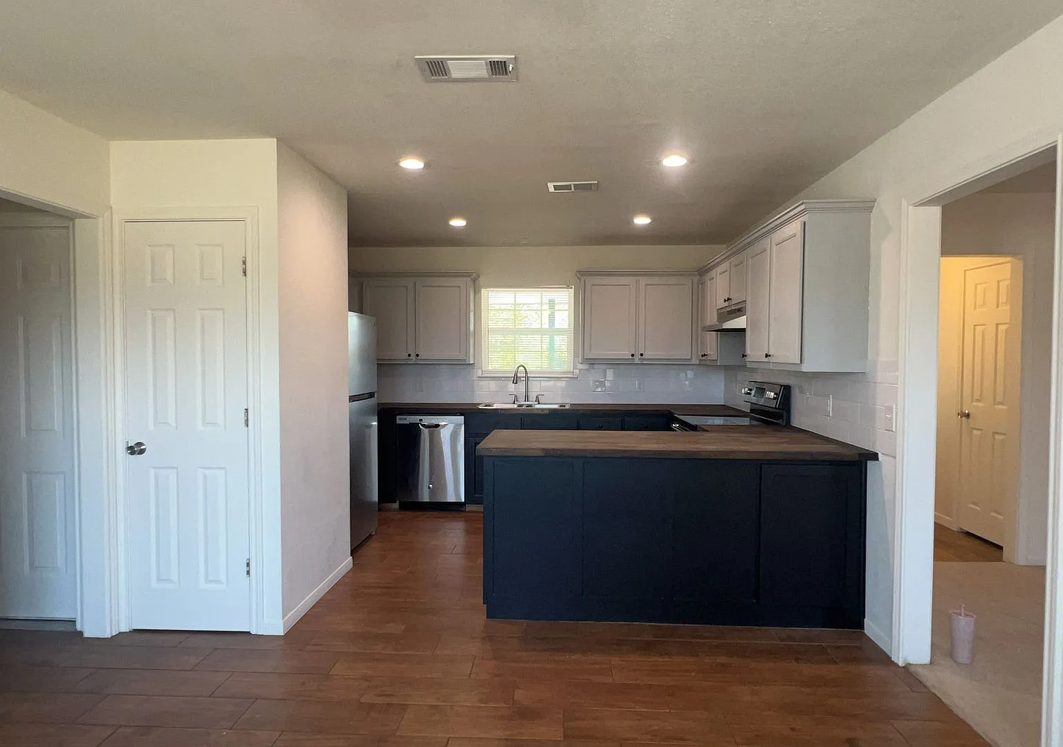 515 Hood Dr. — Photo 3