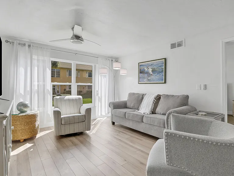 4001 Ice Castle Way #5-1 — Photo 10