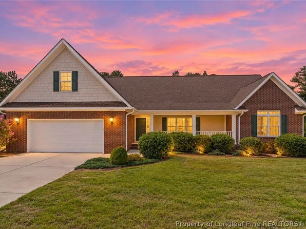 6233 Castlebrooke Ln, Linden, NC 28356