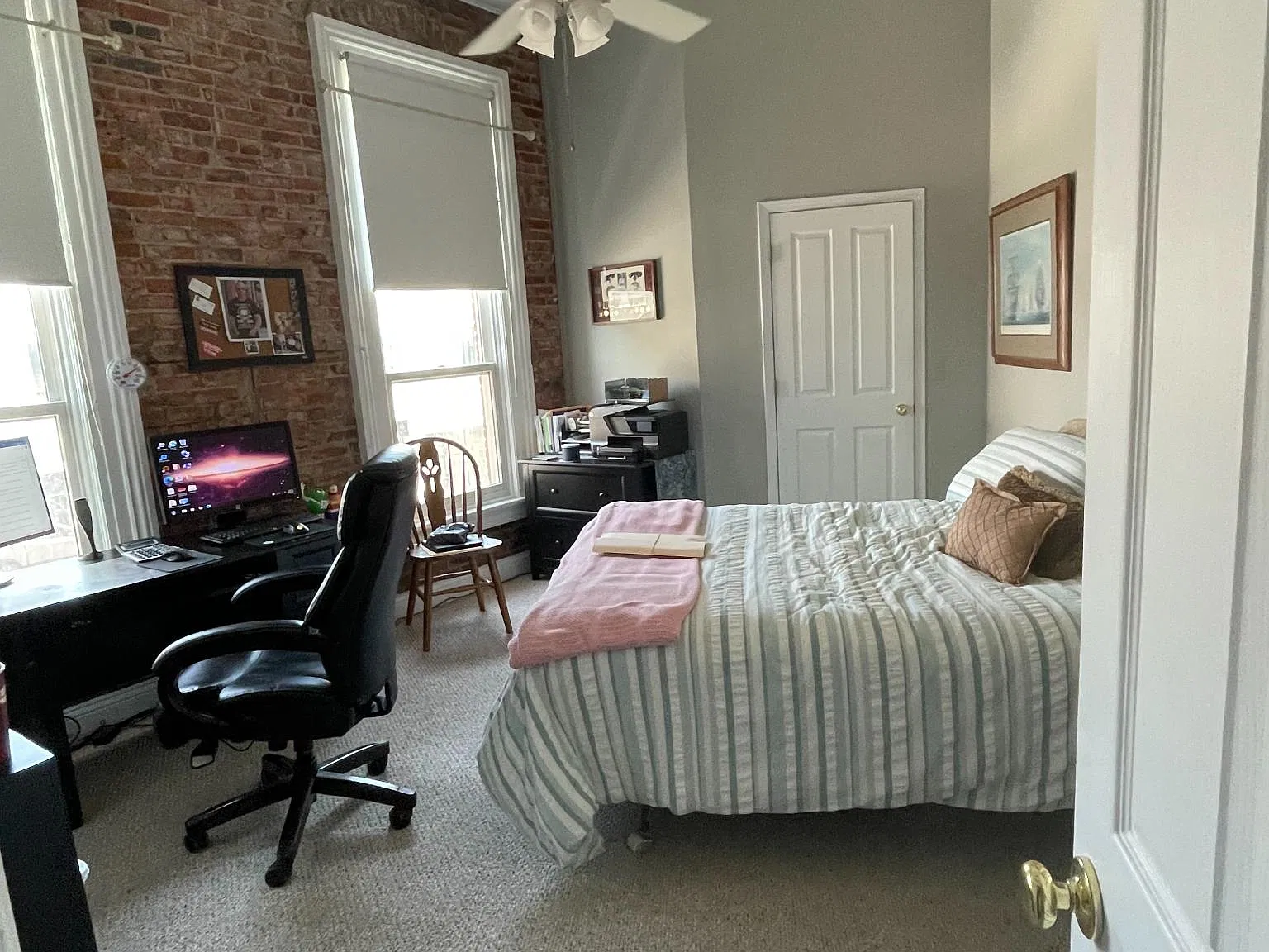 2 bed, 2000 sqft, $1,500 — Photo 4