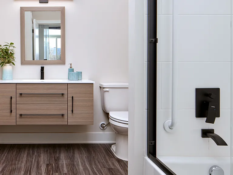 Luxor Lifestyle Apartments Wilmington — Photo 17