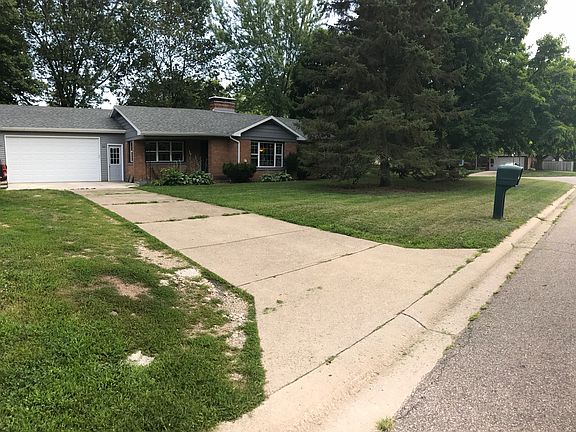 4th image of 600 Nebraska Dr
