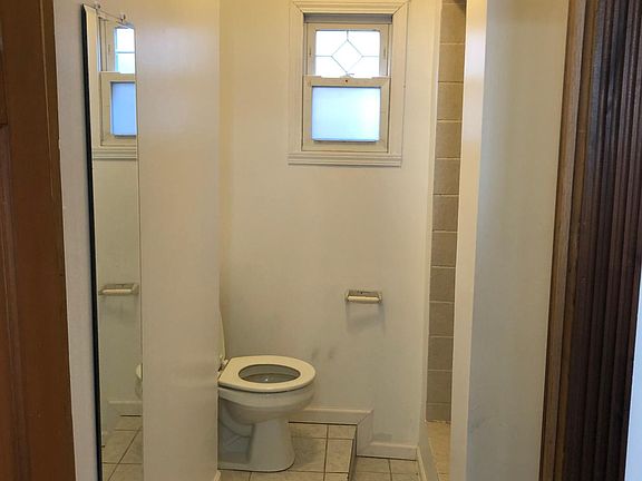 2nd image of 1830 S Allport St Unit 2