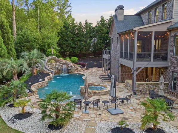 2380 Manor Creek Ct, Cumming, GA 30041