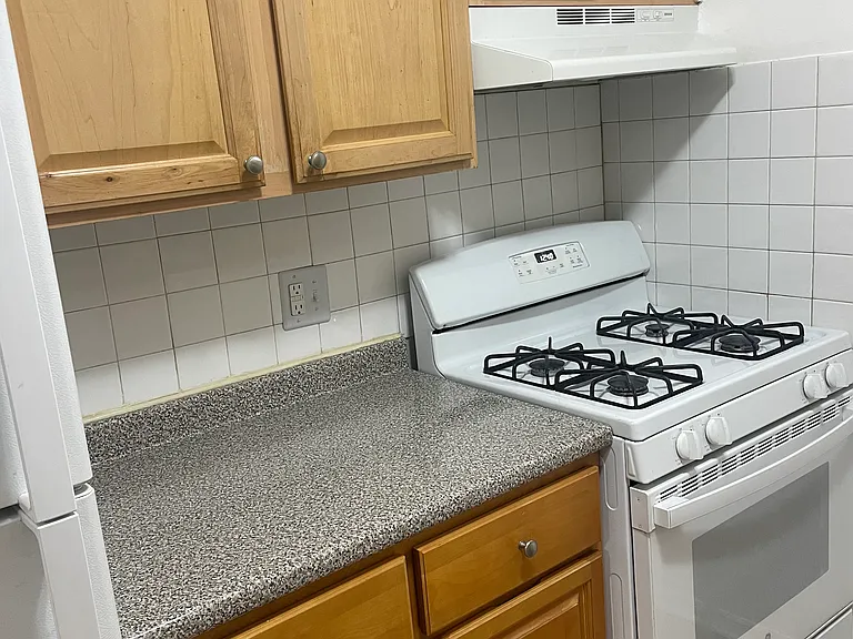 9485 Woodbridge Rd #B — Photo 14