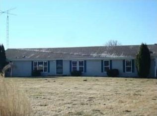 12237 Old State Line Rd, Swanton, OH 43558