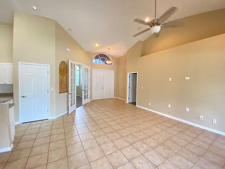 4110 Polynesia Rd — Photo 5