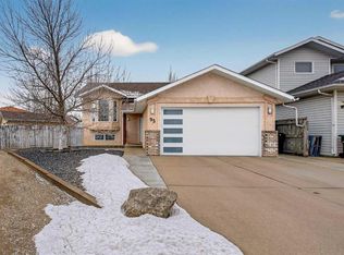 95 SE Stoney Cres W, Lethbridge, AB T1K 7B2