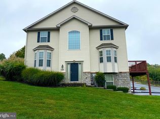 2700 Seabiscuit St #31A, York, PA