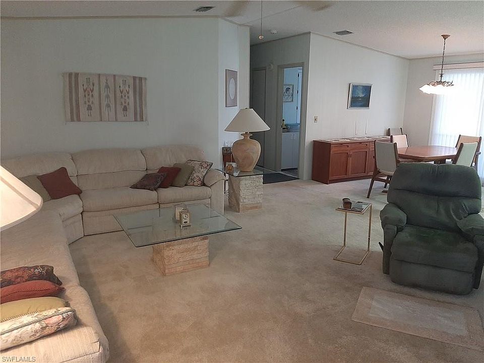 1st image of 43 Queen Palm Dr #43