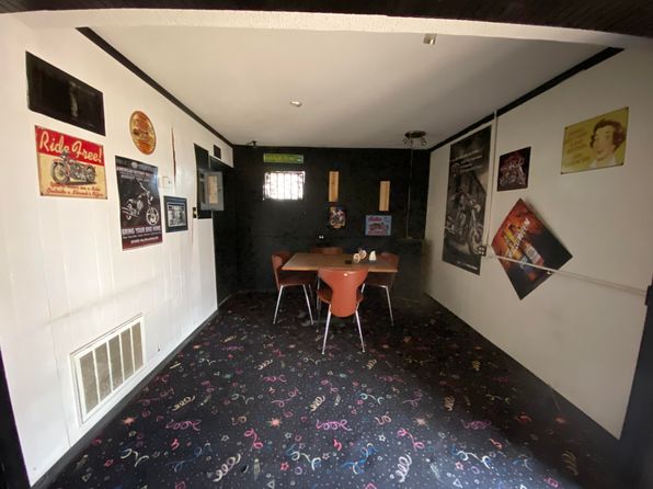 212 S Main Street, Fair Play, MO 65649