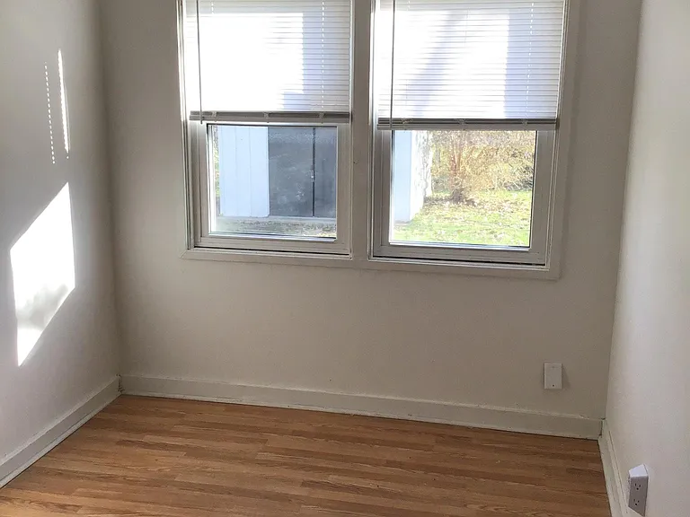 7211 Kelling St — Photo 12
