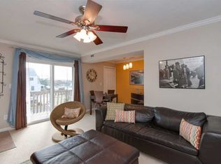914 W Ocean View Ave APT 101, Norfolk, VA 23503